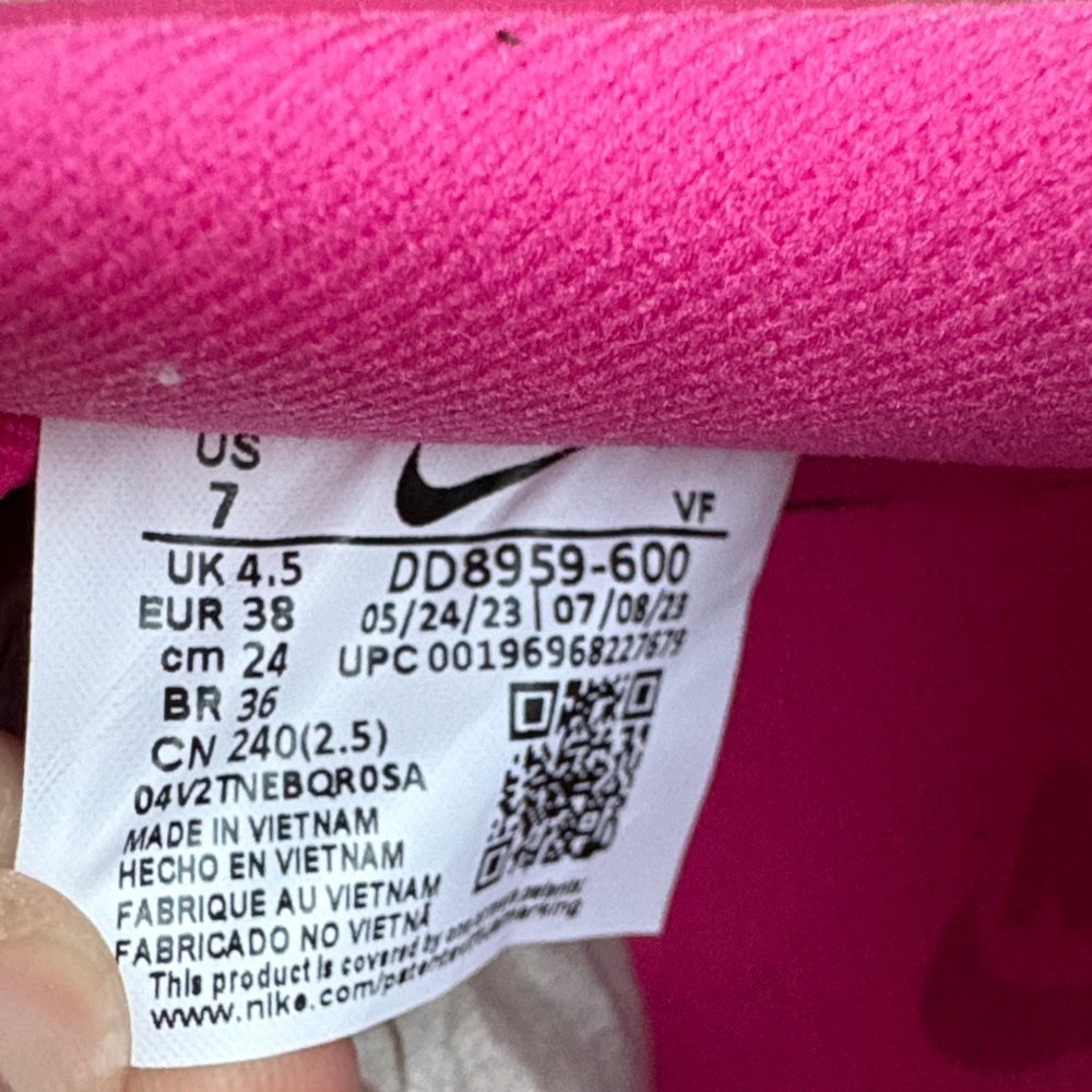 Nike Air Force 1 Low '07 Fireberry - Picture 6 of 10